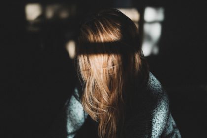 Почему мужчины меня не замечают: 5 причин, которые нужно обнаружить и справиться